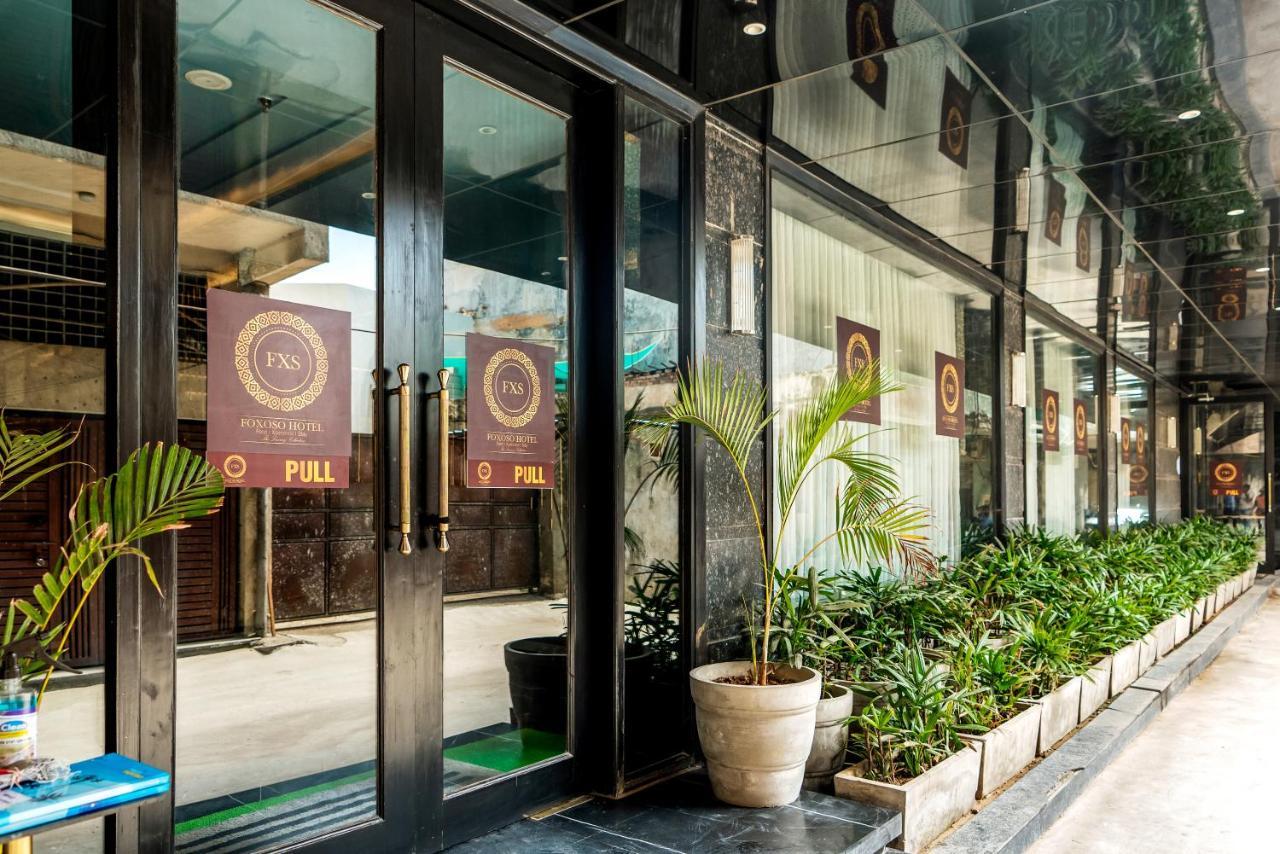 Foxoso Hotel, Delhi Airport Нью-Дели Экстерьер фото