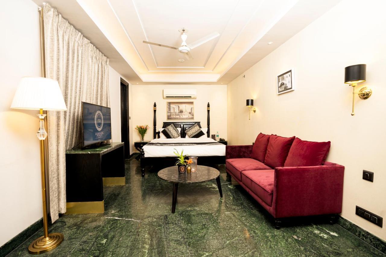 Foxoso Hotel, Delhi Airport Нью-Дели Экстерьер фото